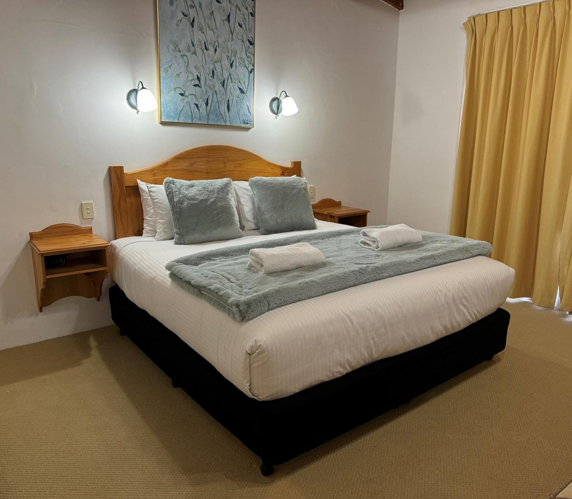 Coonawarra Place Motor Inn Dış mekan fotoğraf