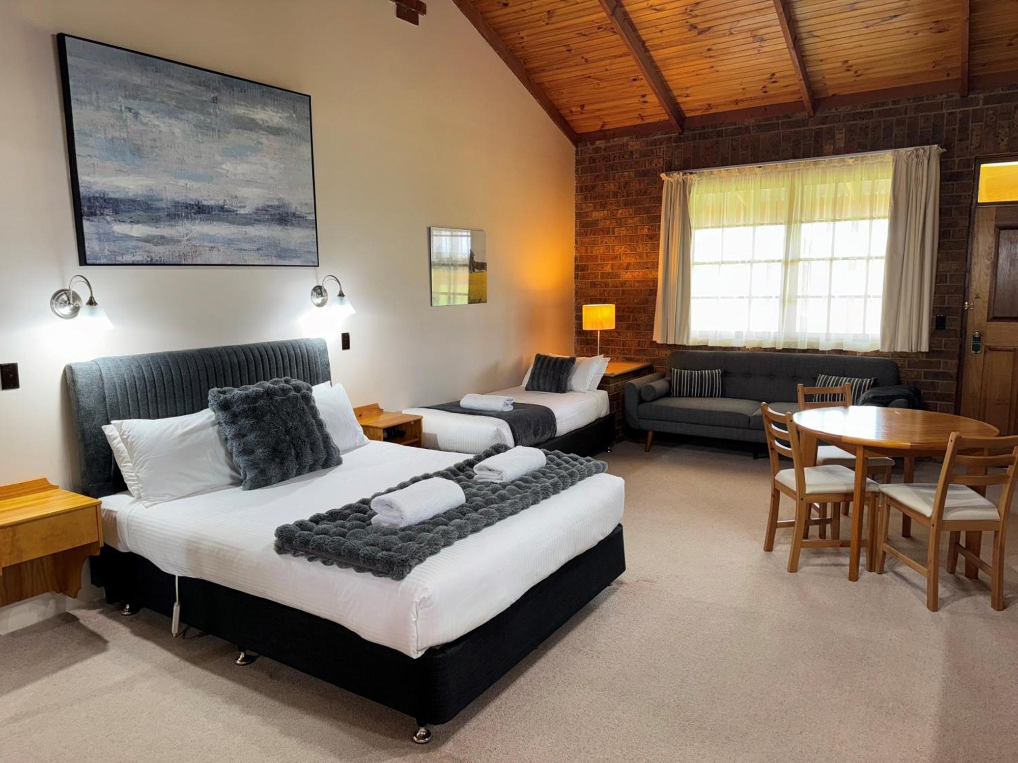Coonawarra Place Motor Inn Dış mekan fotoğraf