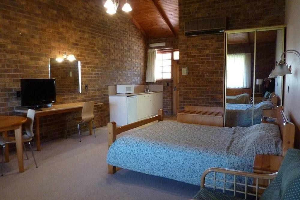 Coonawarra Place Motor Inn Dış mekan fotoğraf